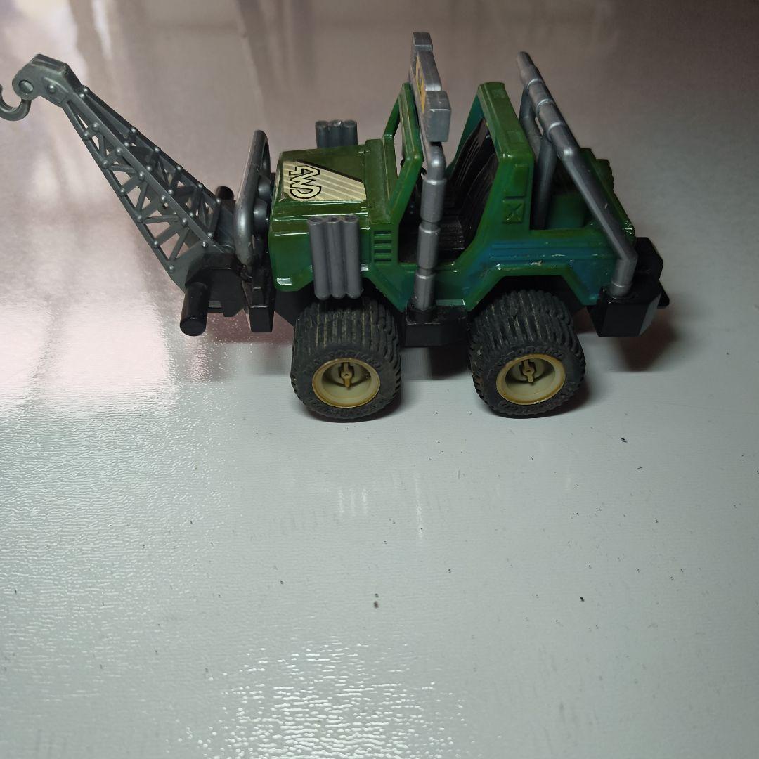 クレーン付き緑色ミニカーMADE IN HONG KONG No.113