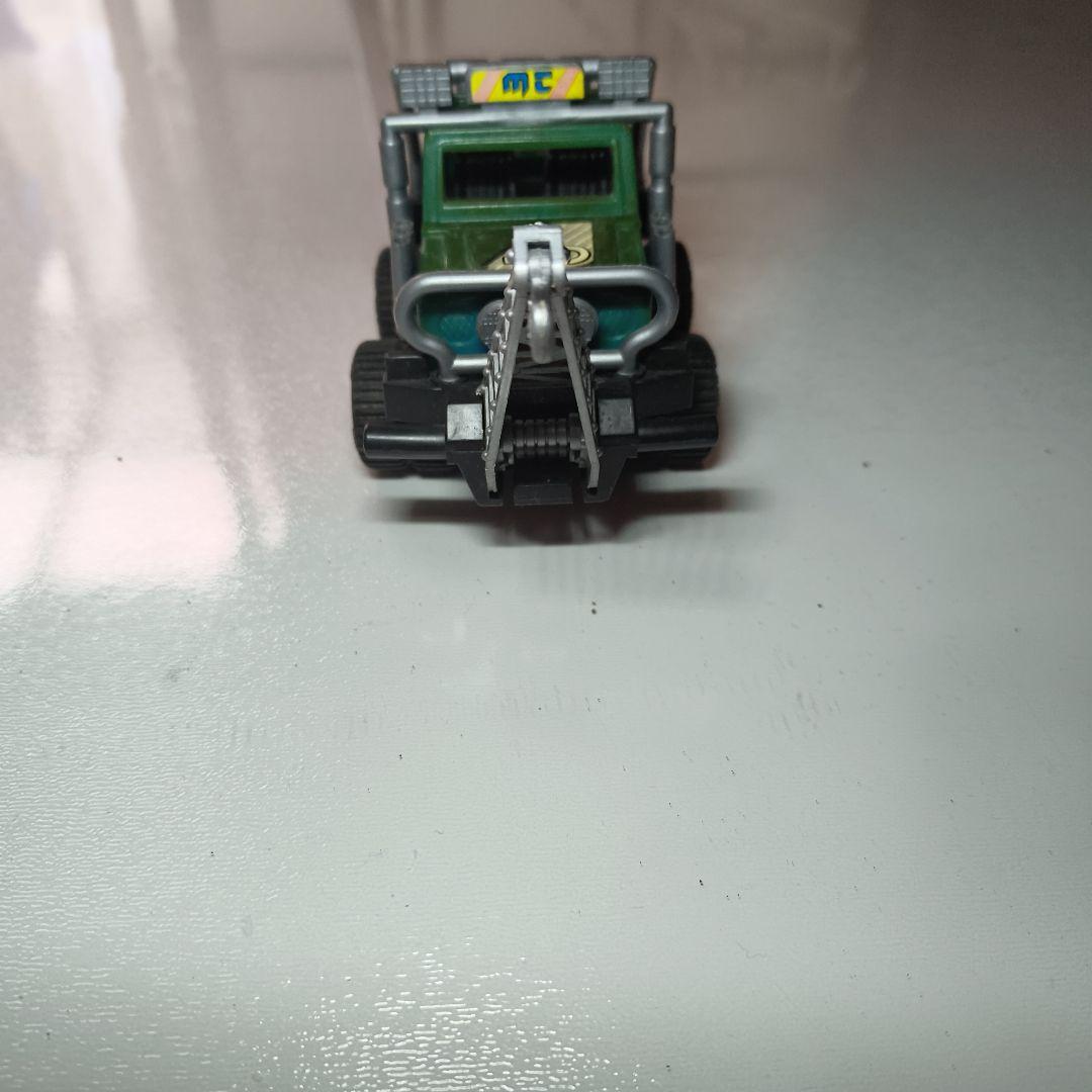 クレーン付き緑色ミニカーMADE IN HONG KONG No.113