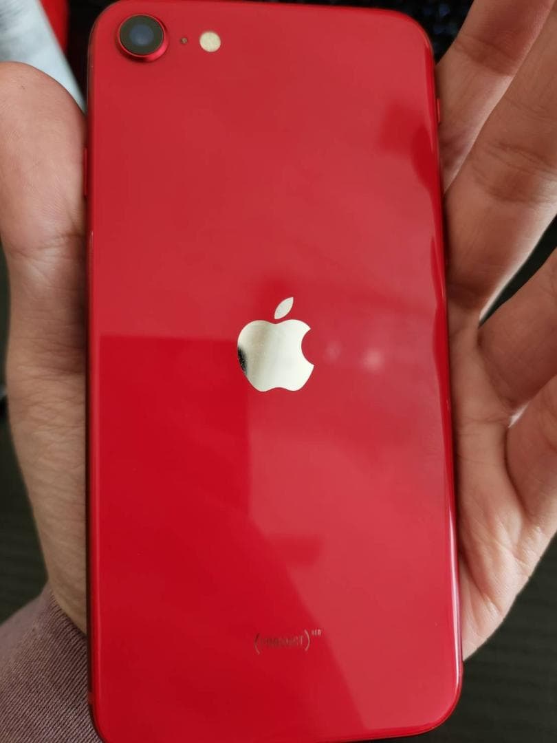 Apple iPhone SE (第2世代) SIMフリーレッド128GB