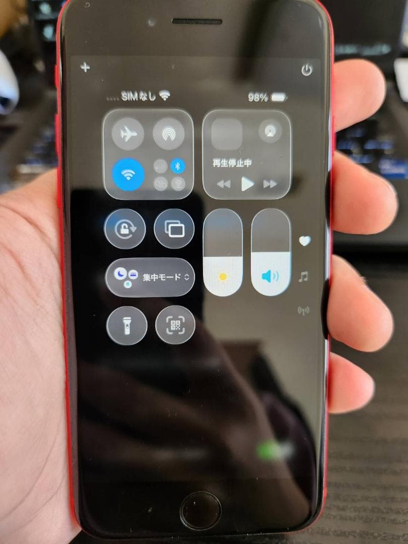 Apple iPhone SE (第2世代) SIMフリーレッド128GB