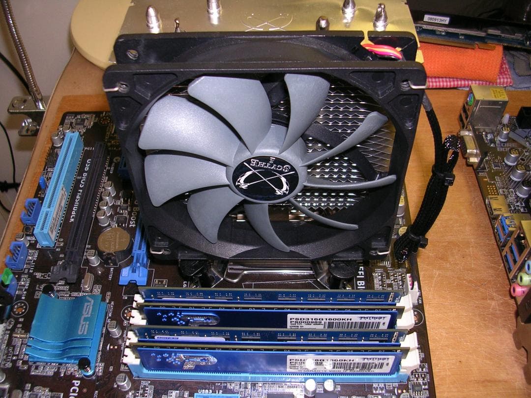 【ゲーミング入門機】i7-3770+Antec静音ケース+600W電源プラグイン