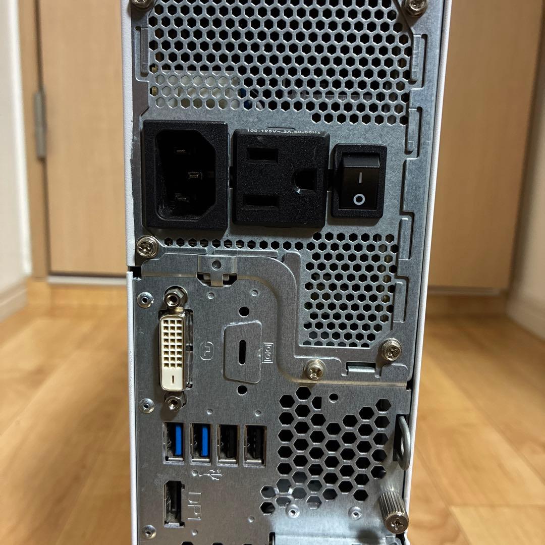 001富士通 ESPRIMO FMVD43001　D588/B　i5 9500