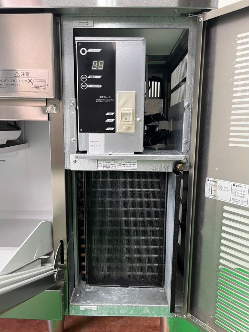 ☆地域限定送料無料☆工場整備品☆パナソニック　製氷機 美品　業務用　②