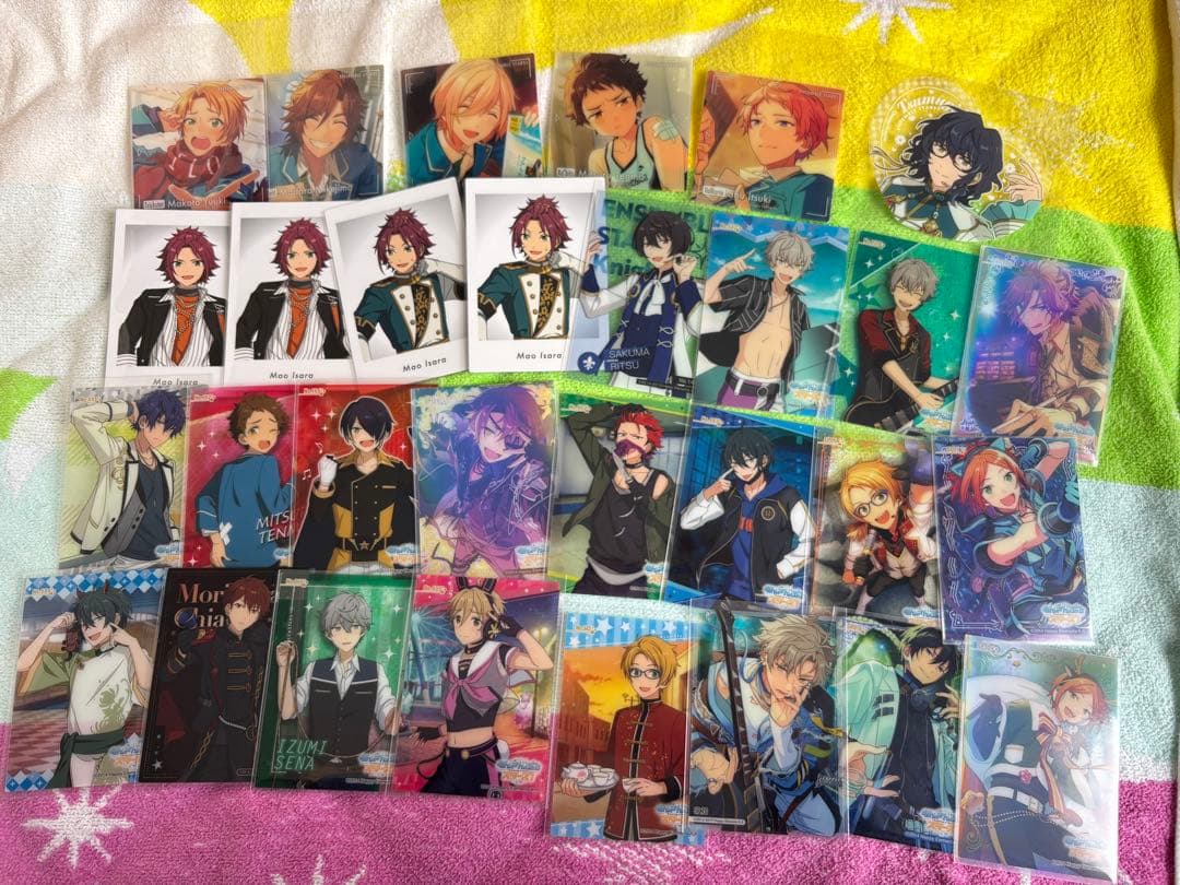 衣更真緒　あんスタ　缶バッジ　クリアカード