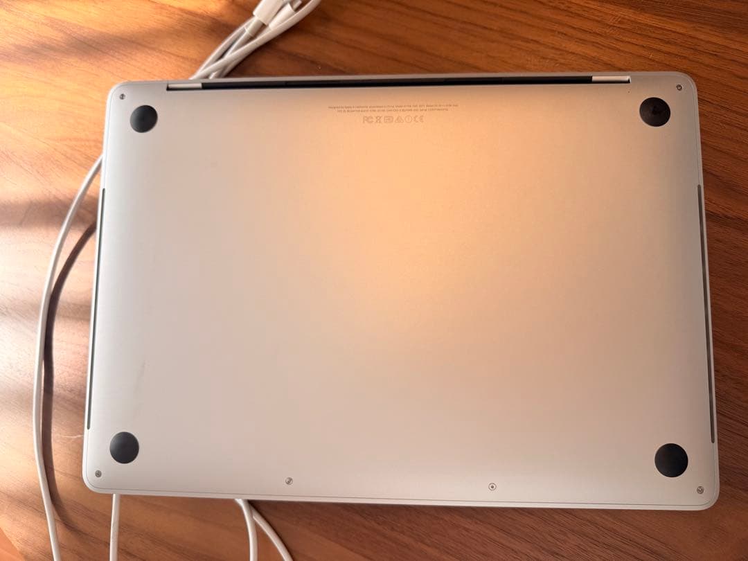 MacBook Pro 日本語配列 充電器付き