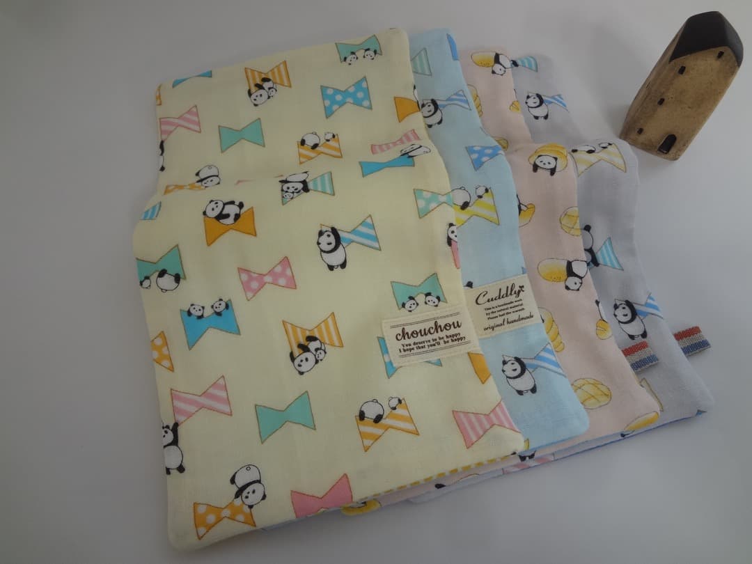 大きめ*パンダ*やわらかガーゼハンカチ4枚セット*ハンドメイド