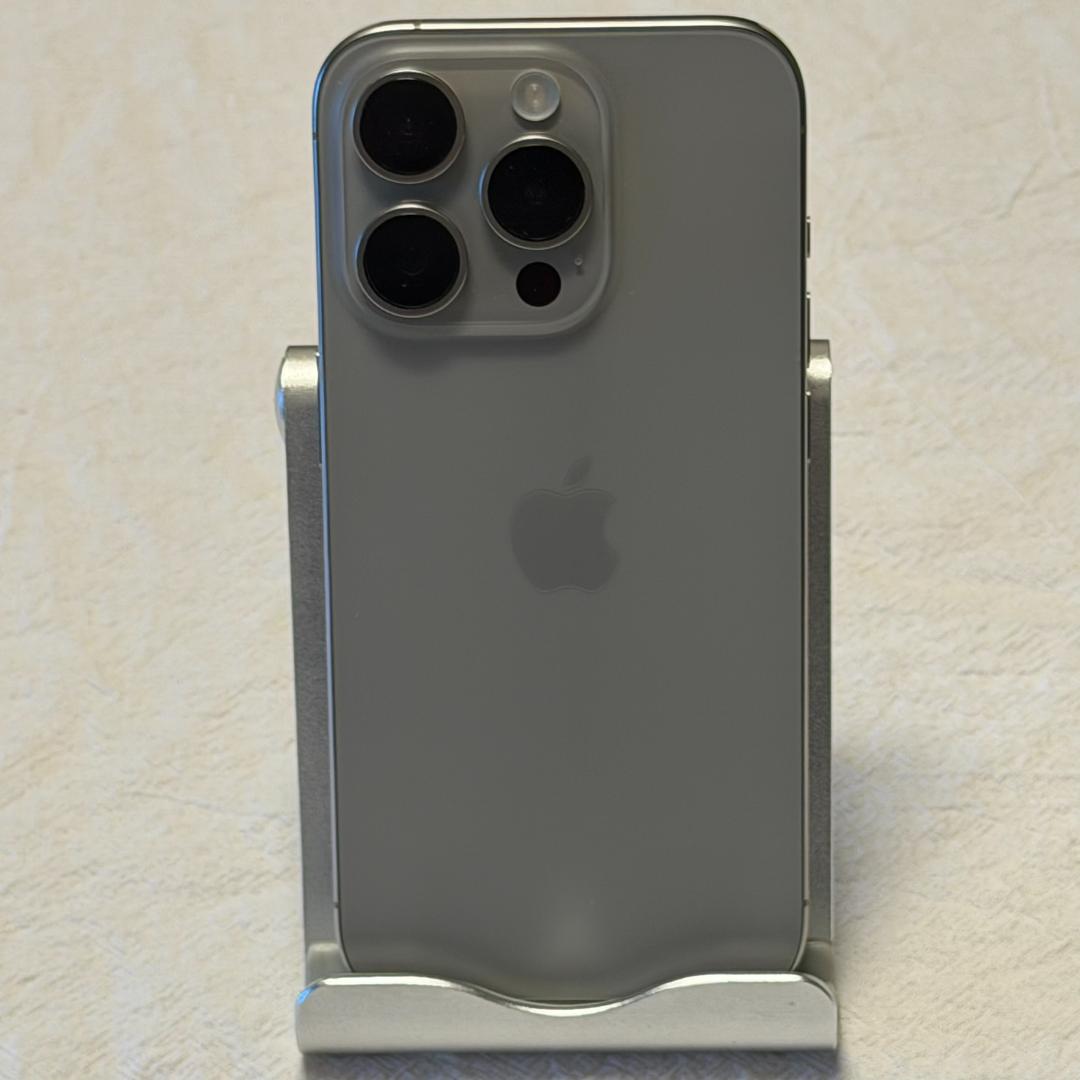 iPhone 15 Pro 256GB SIMフリー ナチュラルチタニウム