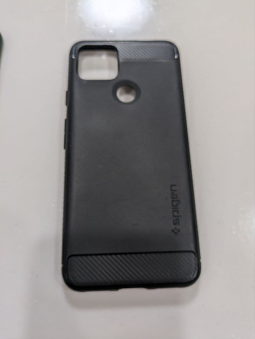 Google Pixel 5a ケース付き