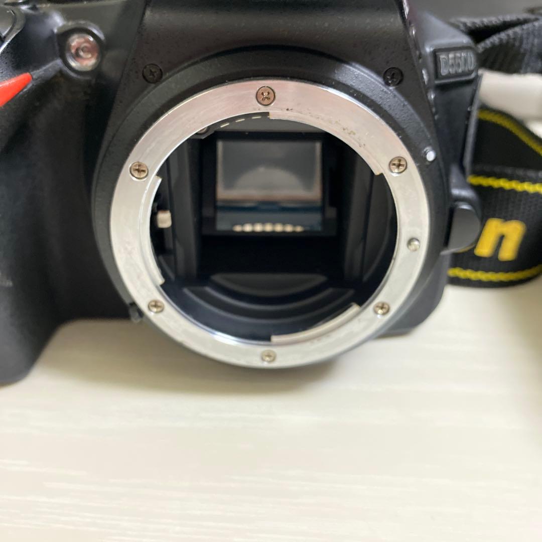 Nikon D5500 一眼レフ AF-ＰNIKKOR 70-300mmセット