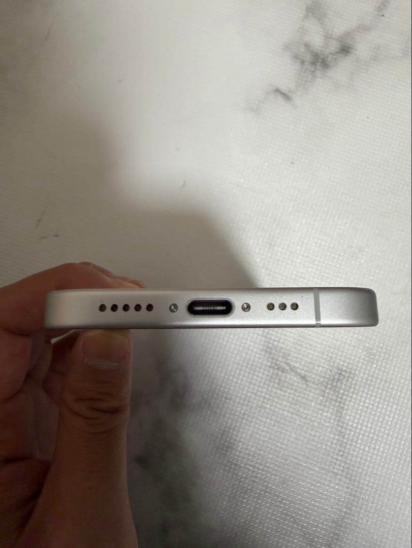 iPhone16 128gb SIMフリー