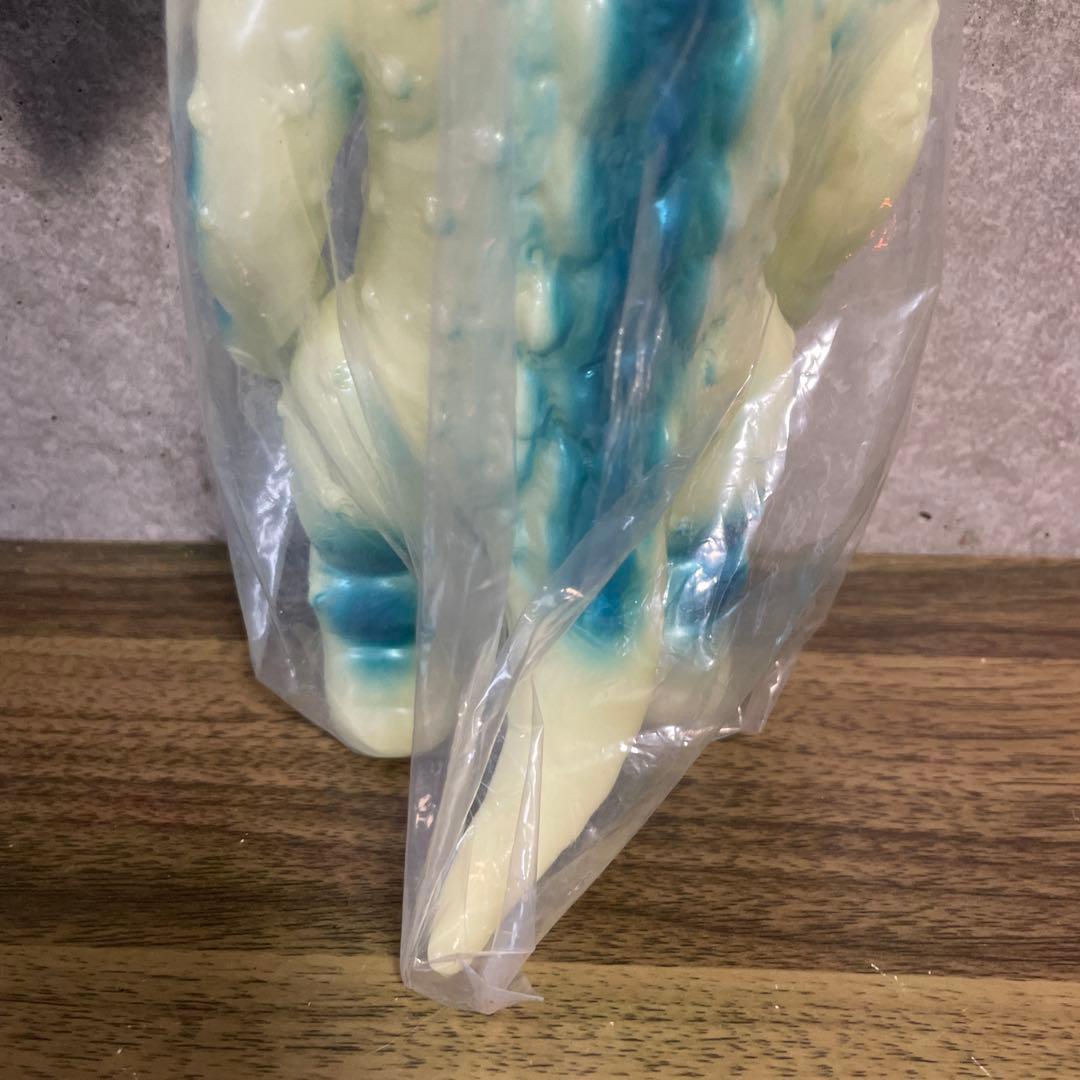 未開封未使用ブルマァク世紀大怪獣復刻版　畜光ミニラ　ソフビ