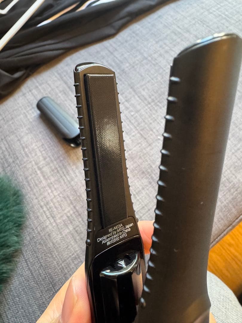 Refa ストレートヘアアイロン　コードレス