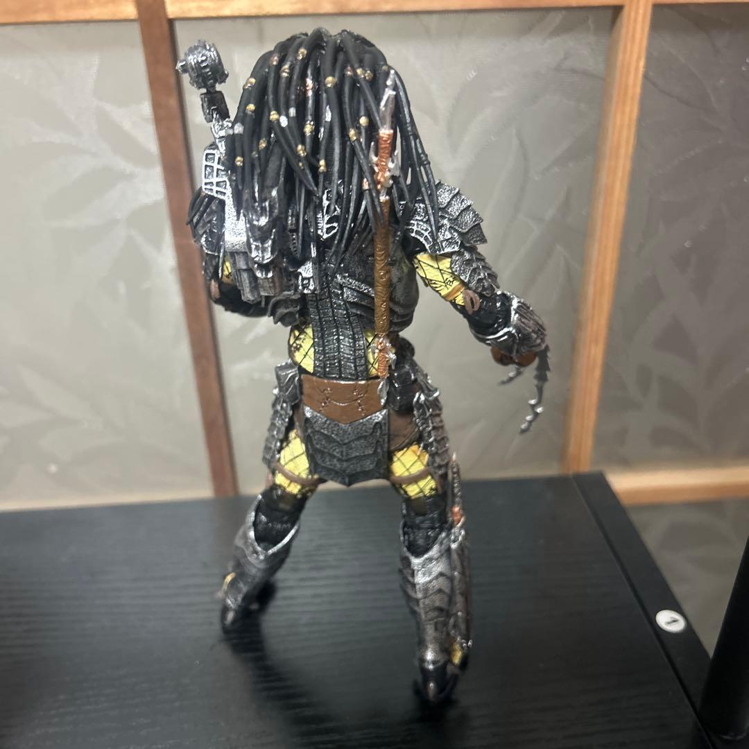 スカープレデター MASKED SCAR PREDATOR