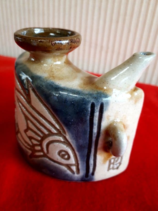 金城敏昭の、魚文抱瓶陶芸