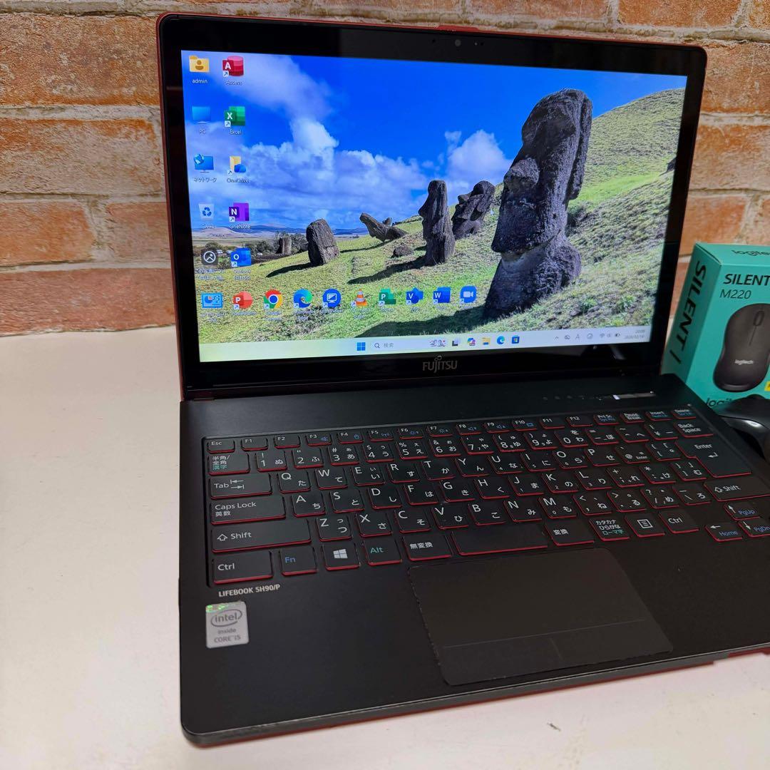 美品　富士通タッチ2K画面ノートPC Corei5 SSD128GB Win11