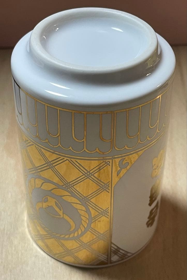 YOSHINOYA吉野家茶碗湯飲み箱付き木製黒箸＆箸置きセットケース付き