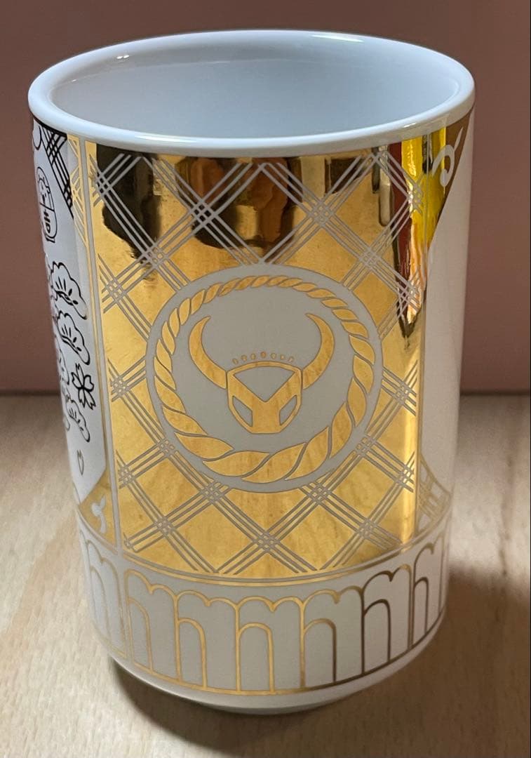 YOSHINOYA吉野家茶碗湯飲み箱付き木製黒箸＆箸置きセットケース付き