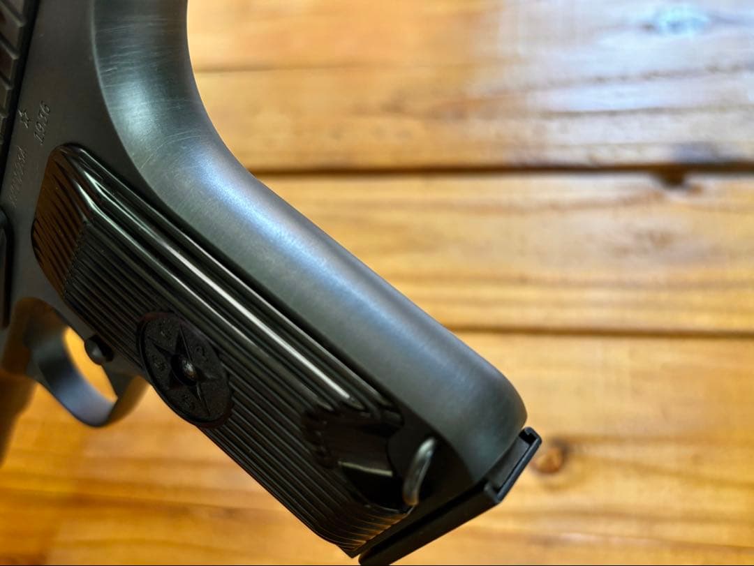 トイガン KSC TOKAREV TT-33