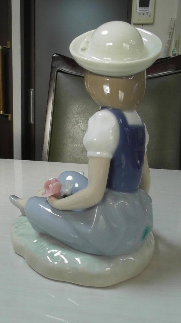 LLADRO　リヤドロ【花摘み】５　陶器　置物　インテリア　リアドロ 　L521
