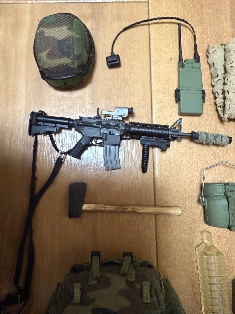 1/6 12インチフィギュア　ミリタリー