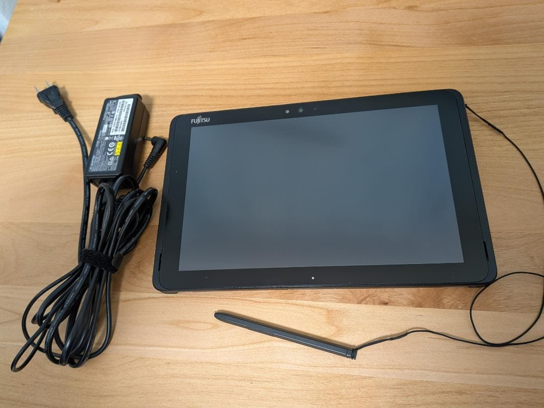 FUJITSU ARROWS Tab Q509/VE Win11 クレードル付き