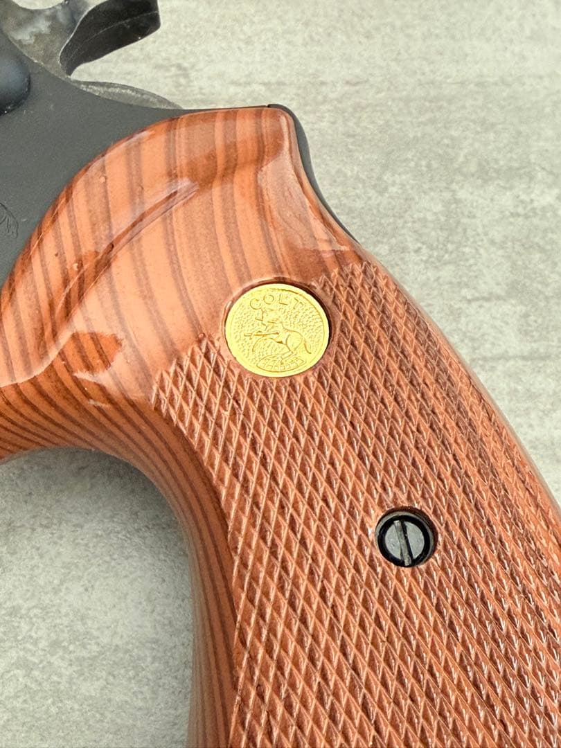 コルト ピースキーパー .357 マグナム モデルガン