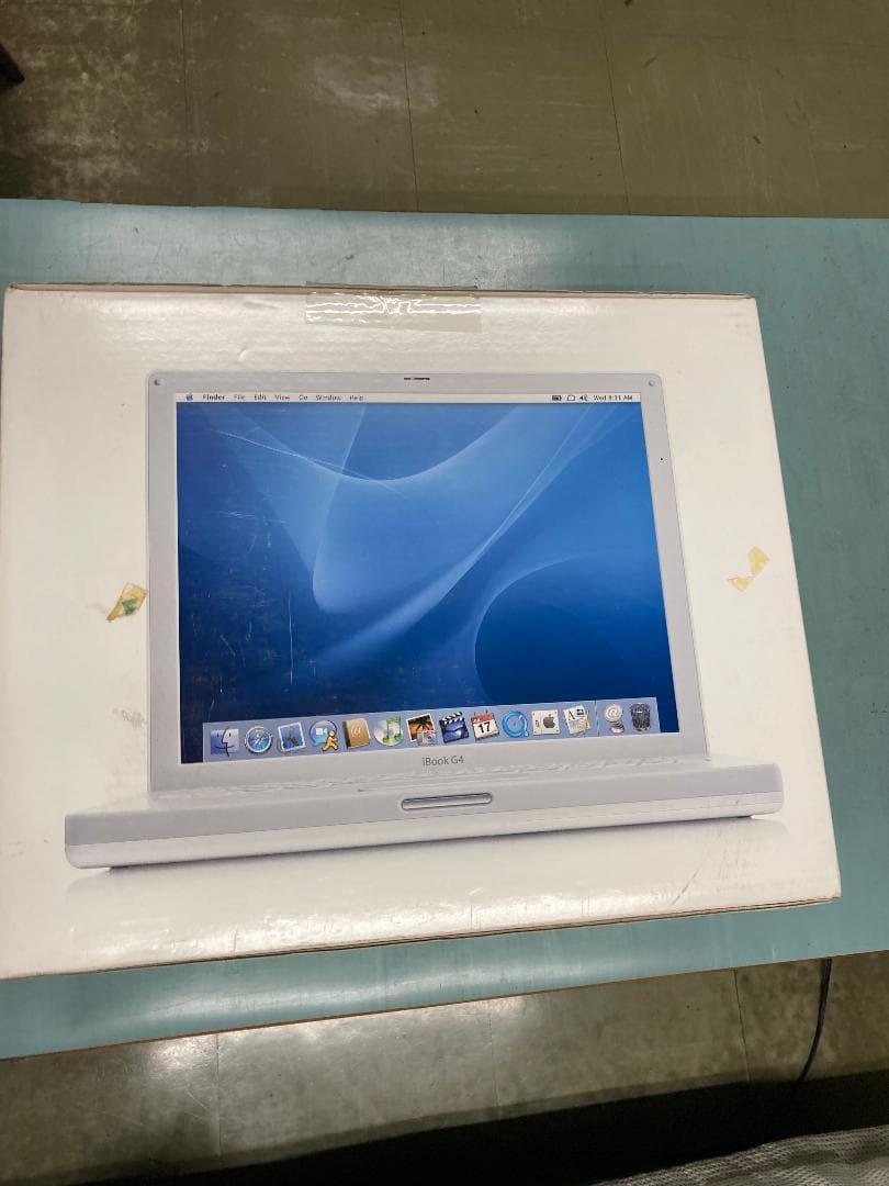 MacBook本体 Apple iBook G4