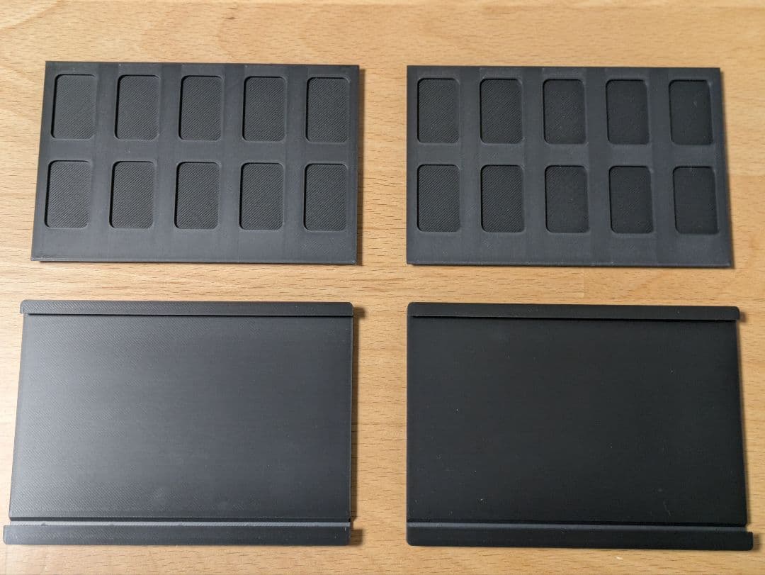 にこにこ　10g金地金10枚用ケース×2個