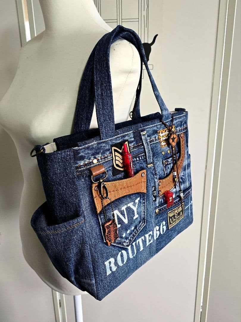 デニムリメイクトートバッグ 大きめ 上部ファスナー ＆サコッシュ 本革使用