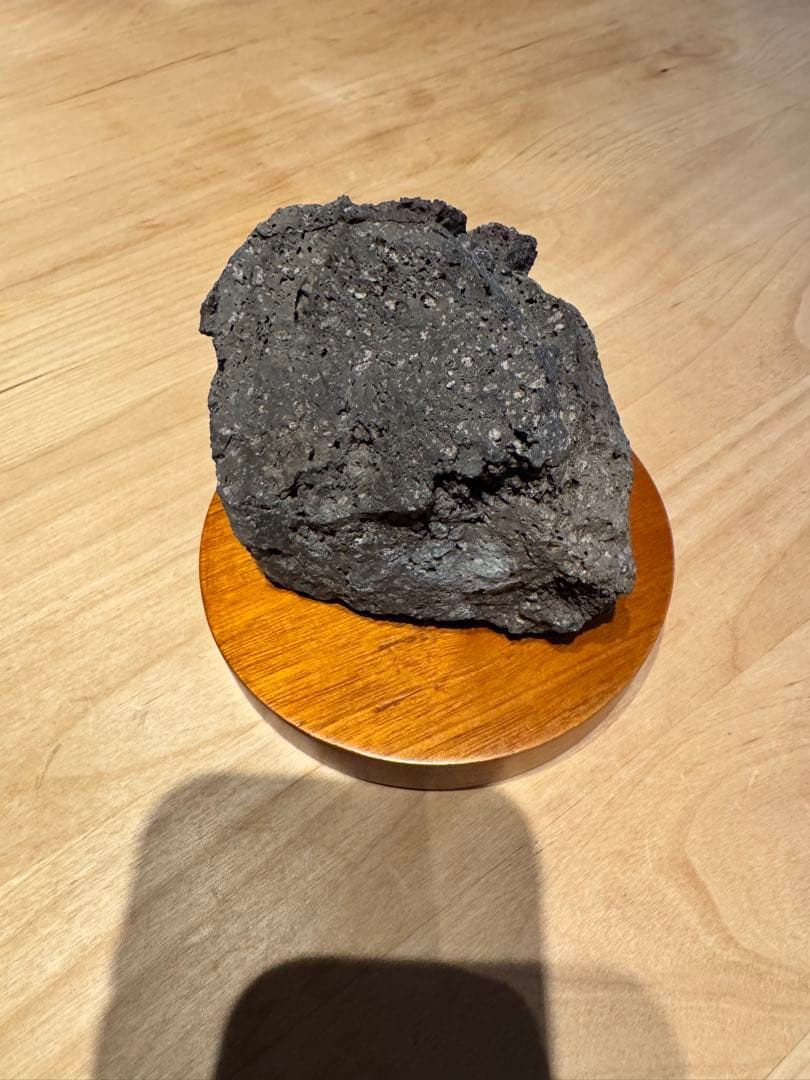 ふふ河口湖　富士山の溶岩石、ガラスドーム、木製プレートのセット