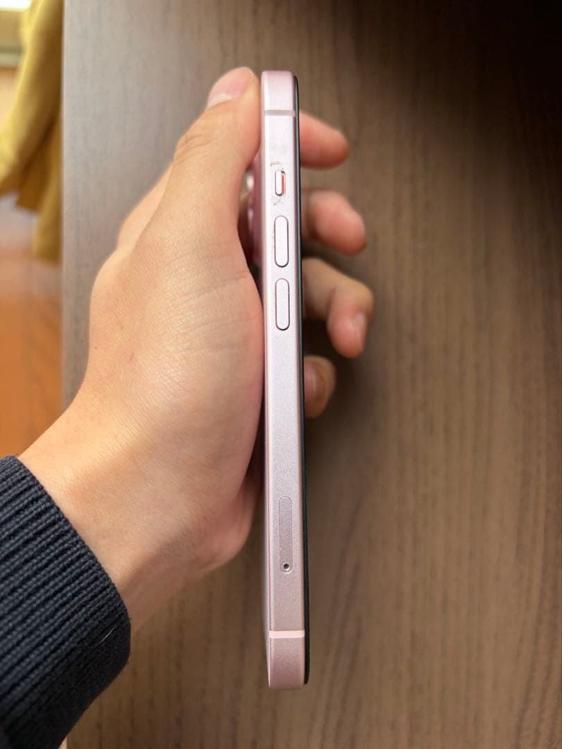iPhone 15 256gb simフリー