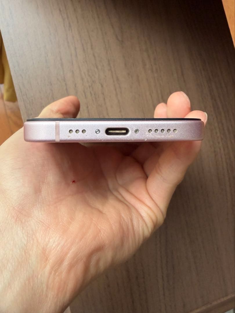iPhone 15 256gb simフリー