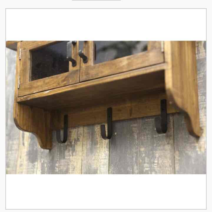 ウォールシェルフ