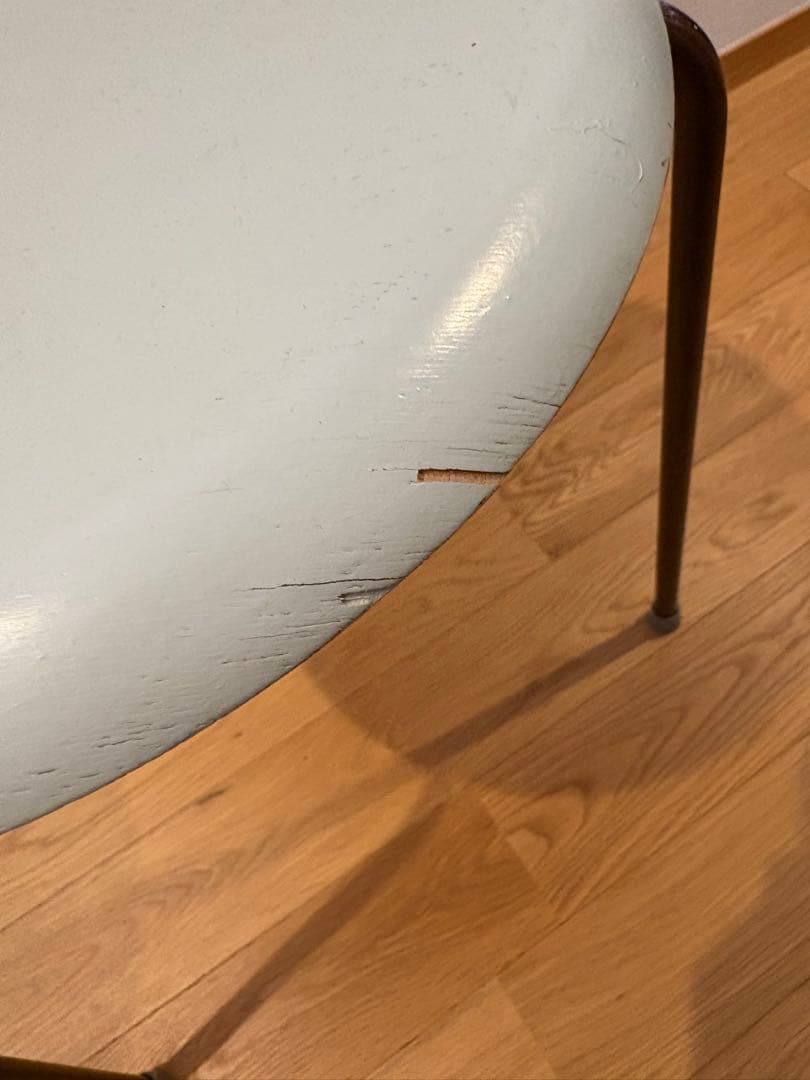 限定特価希少Fritz Hansen(フリッツ ハンセン)社ドットスツール3本脚