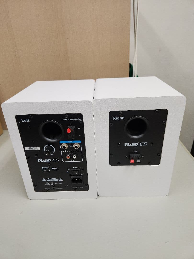fluid audio c5 スタジオモニタースピーカー　モニタースピーカー