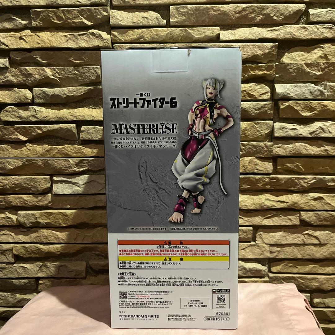 ストリートファイター6 一番くじ　B賞　ジュリ フィギュア