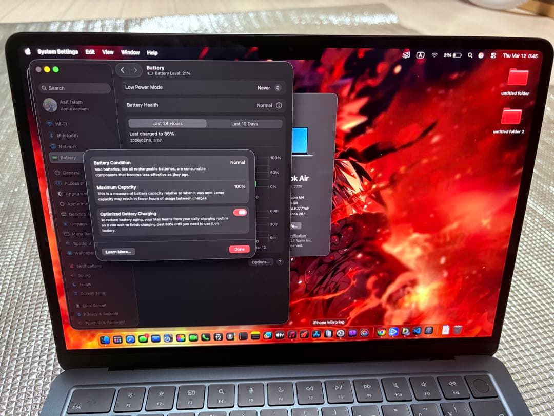 Apple MacBook スペースグレー 本体　13インチ　M4 256GB
