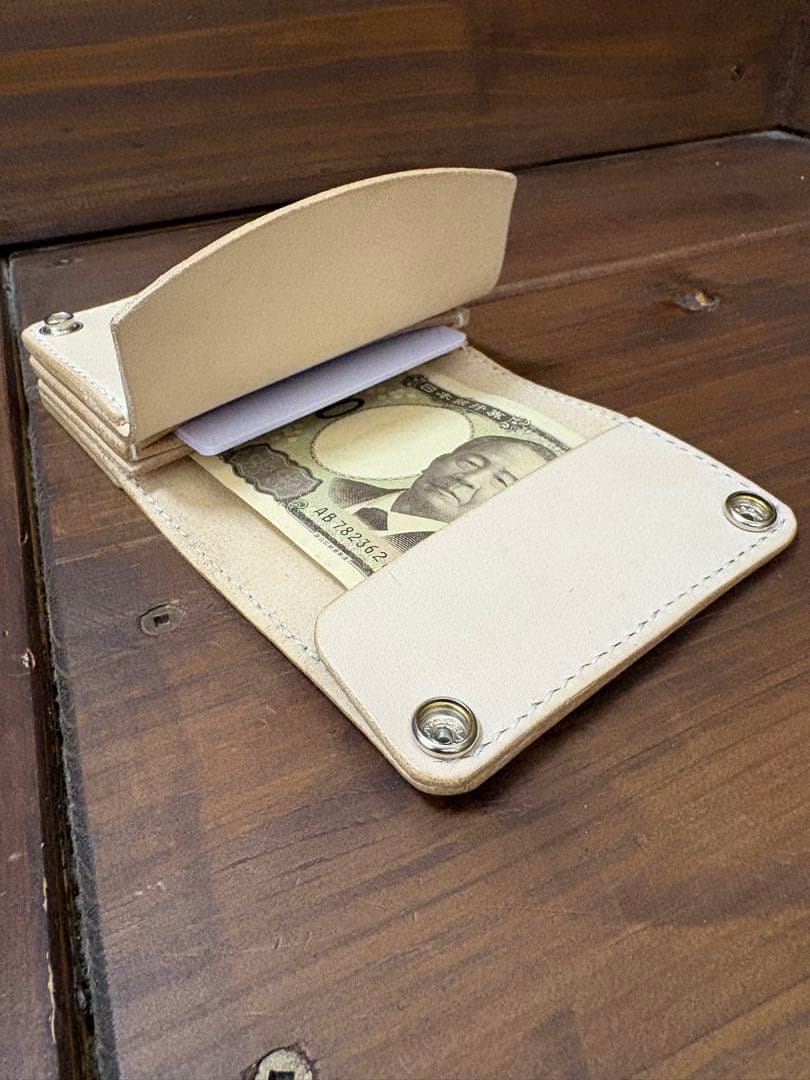 ナチュラルトラッカーウォレット　本革　ヌメ革 Trucker Wallet