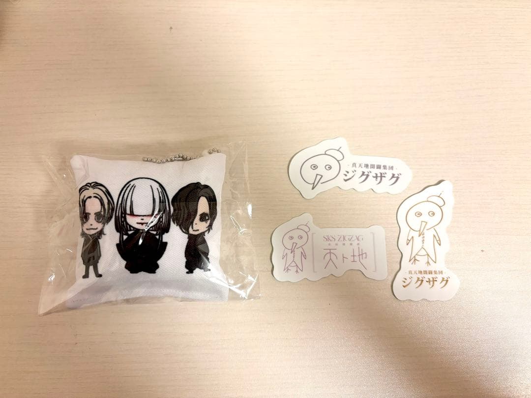 みこラジ　缶バッジ　ステッカー 真天地開闢集団ジグザグ おまけ付き