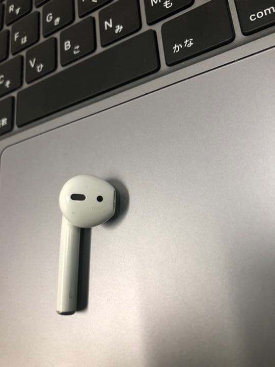 AirPods2 充電器+左耳　（別売りアリ）
