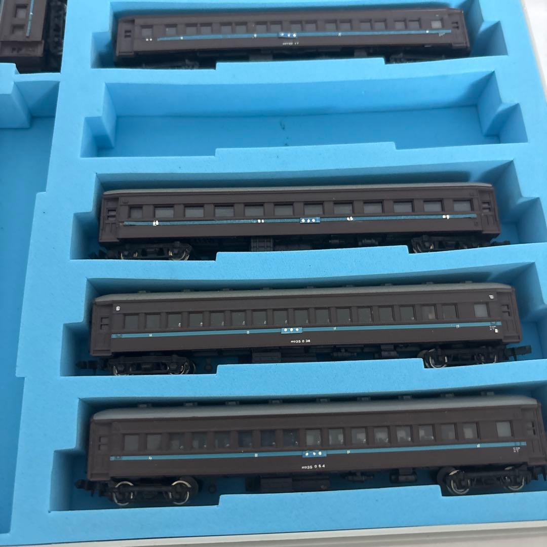 103、8両 Nゲージ 茶色 客車モデル