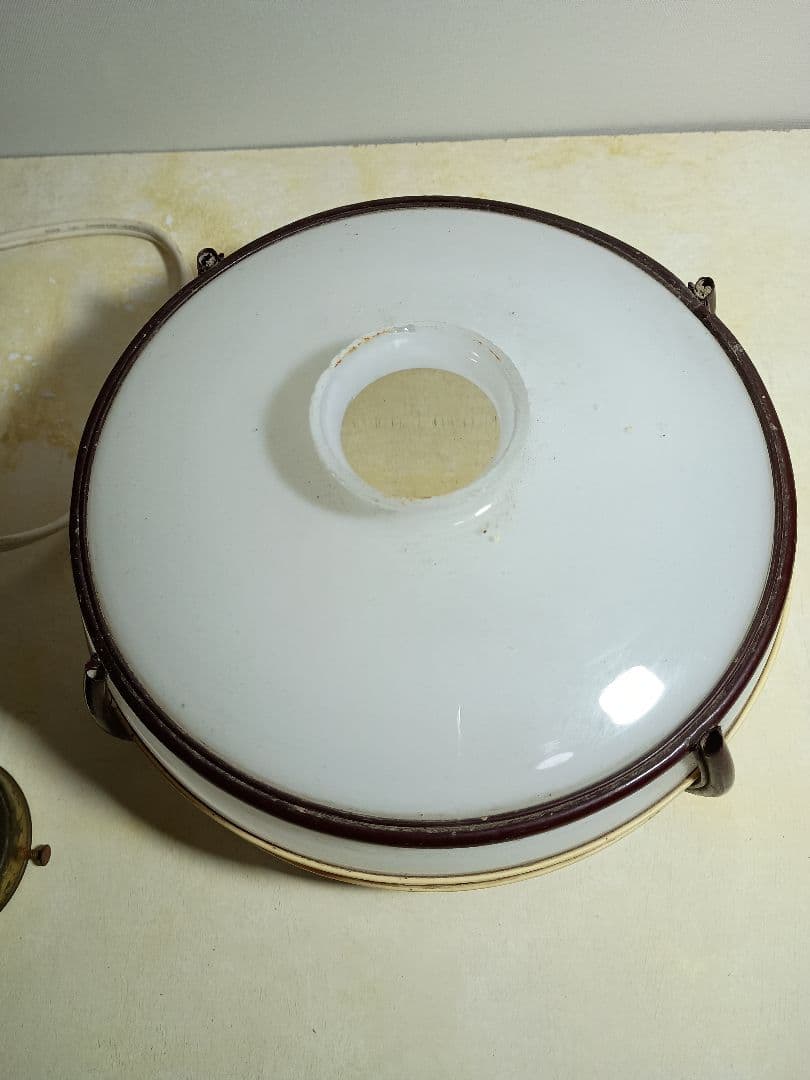 昭和レトロ 乳白色ガラス 電笠 プラスチック飾り