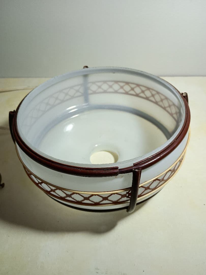 昭和レトロ 乳白色ガラス 電笠 プラスチック飾り