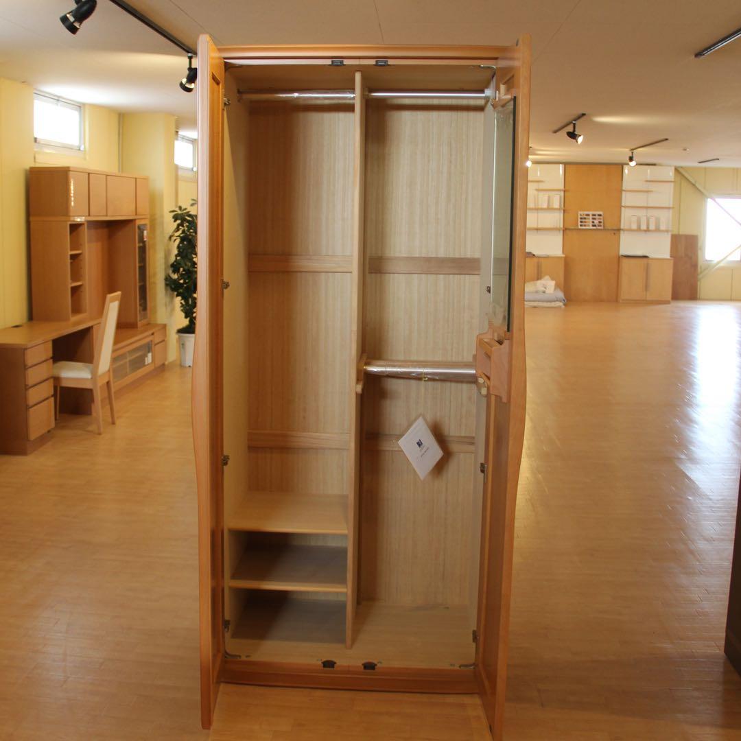 値下げ！府中家具　国産高級ブレザータンス　家具店展示品