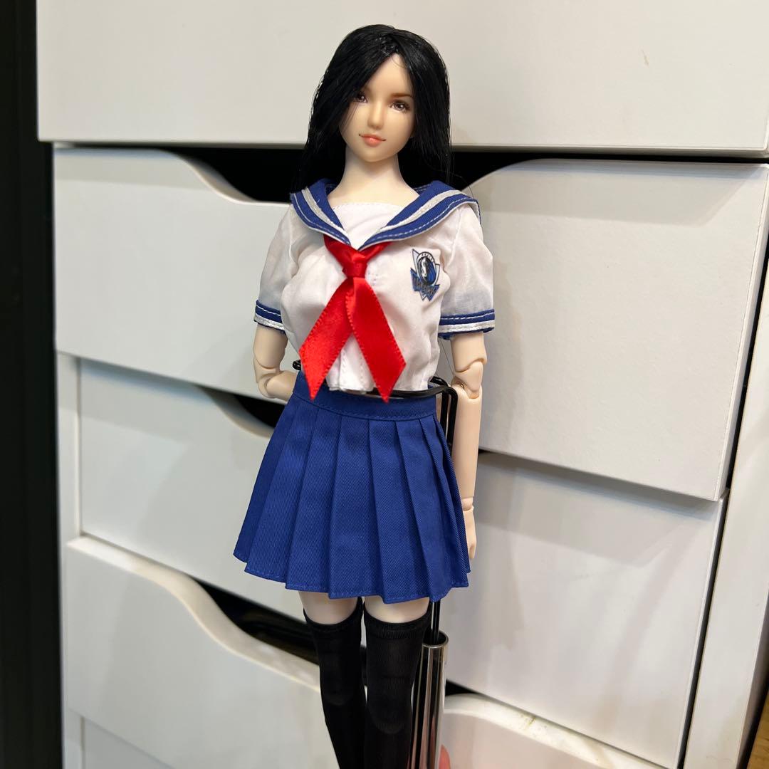 フィギュアセーラー服＋Tシャツ