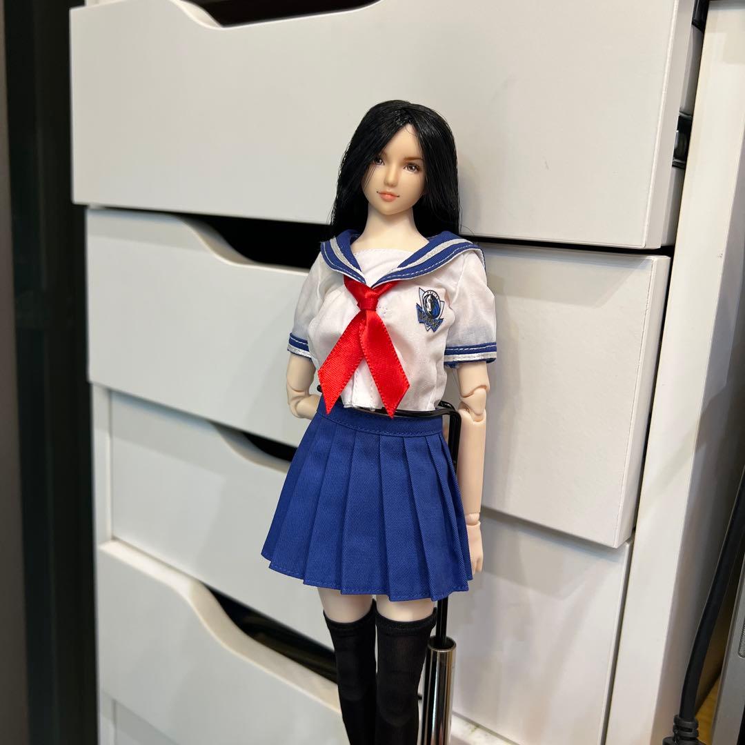 フィギュアセーラー服＋Tシャツ