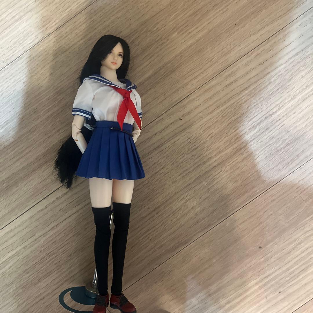 フィギュアセーラー服＋Tシャツ