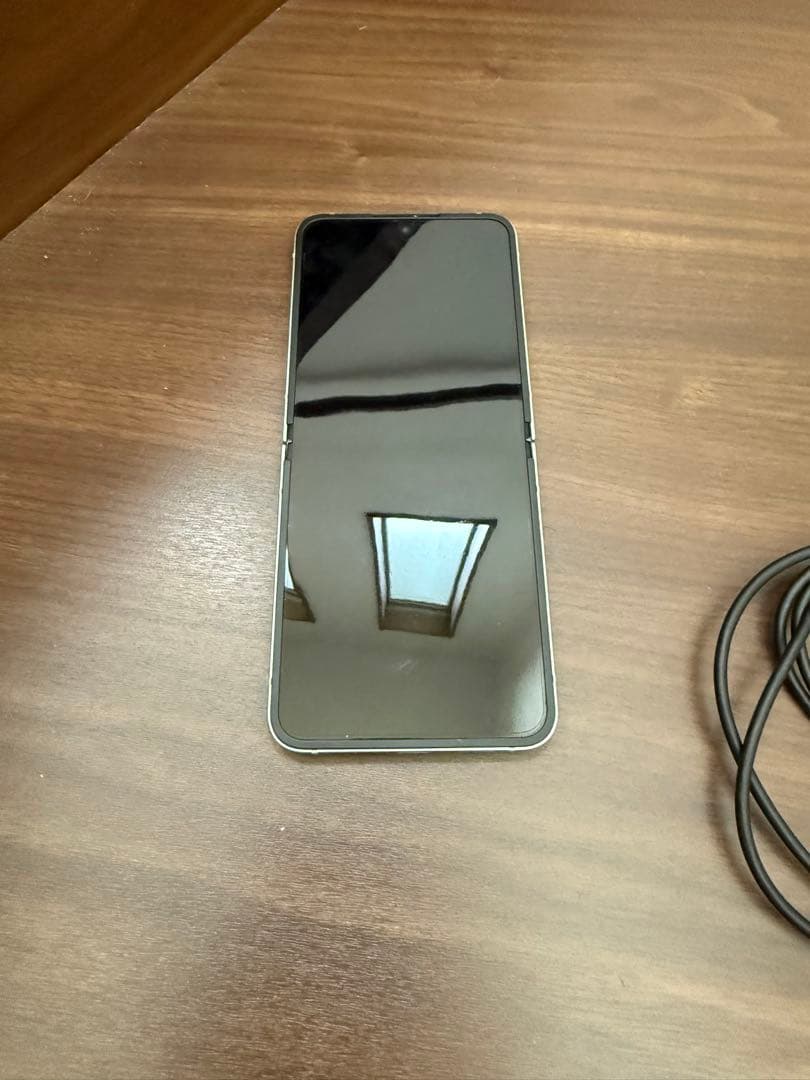Samsung Galaxy Z Flip6 512gb simフリー美品