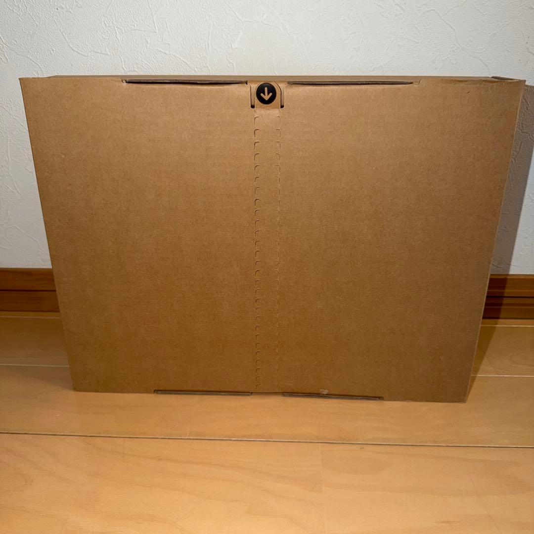 新品　アップル Apple MacBook Air 13インチ MW123J/A