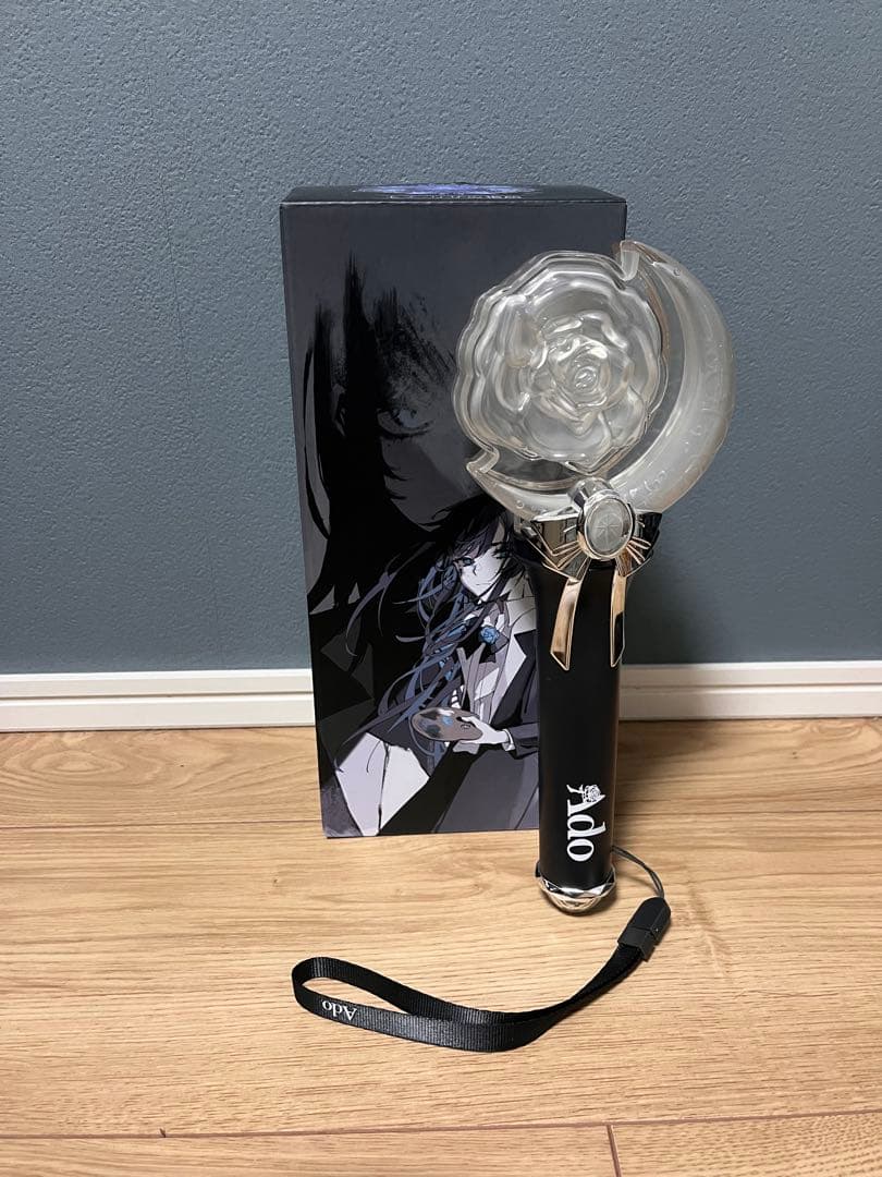 Ado モナリザの横顔　ペンライト